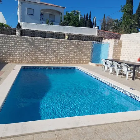 וילה Lucia, Olhos D'agua, *