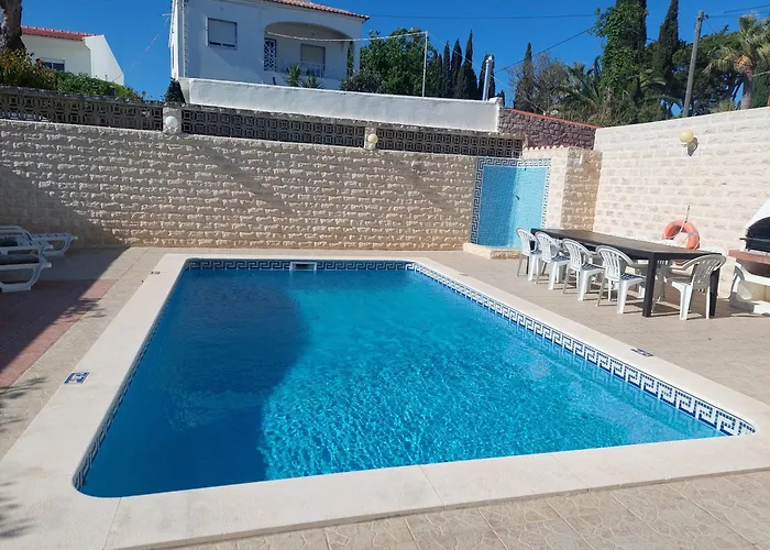 Villa Lucia, Olhos D'agua, *